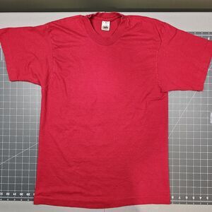 Vintage Fruit Of The Loom Tshirt Medium Red Blank 90s Single Stitch Minimalist